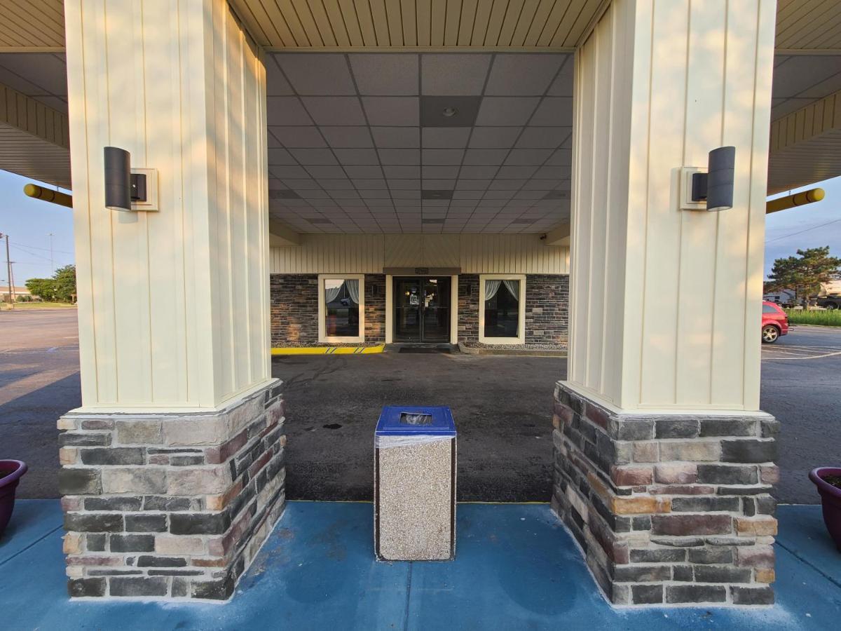 فندق Baymont By Wyndham Perrysburg-Toledo المظهر الخارجي الصورة