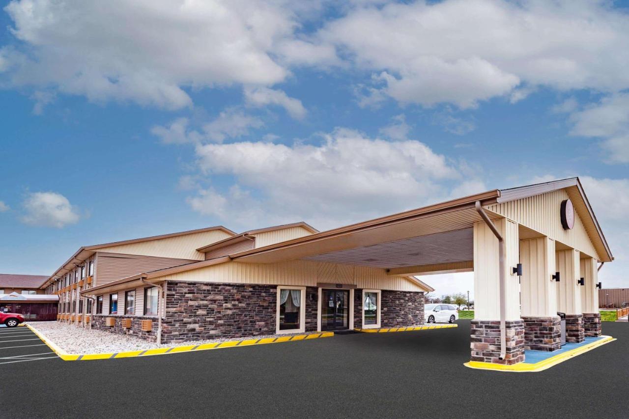 فندق Baymont By Wyndham Perrysburg-Toledo المظهر الخارجي الصورة